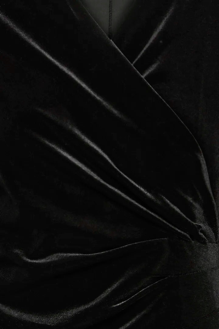 Perlina velúr kjóll svartur - Byoung