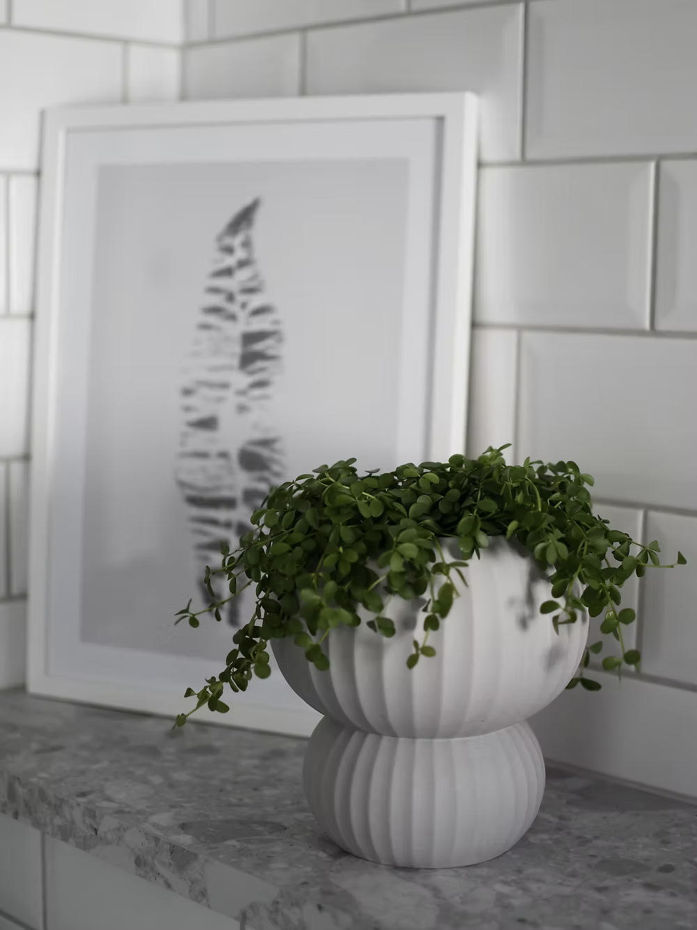 Sandvad blómapottur grár