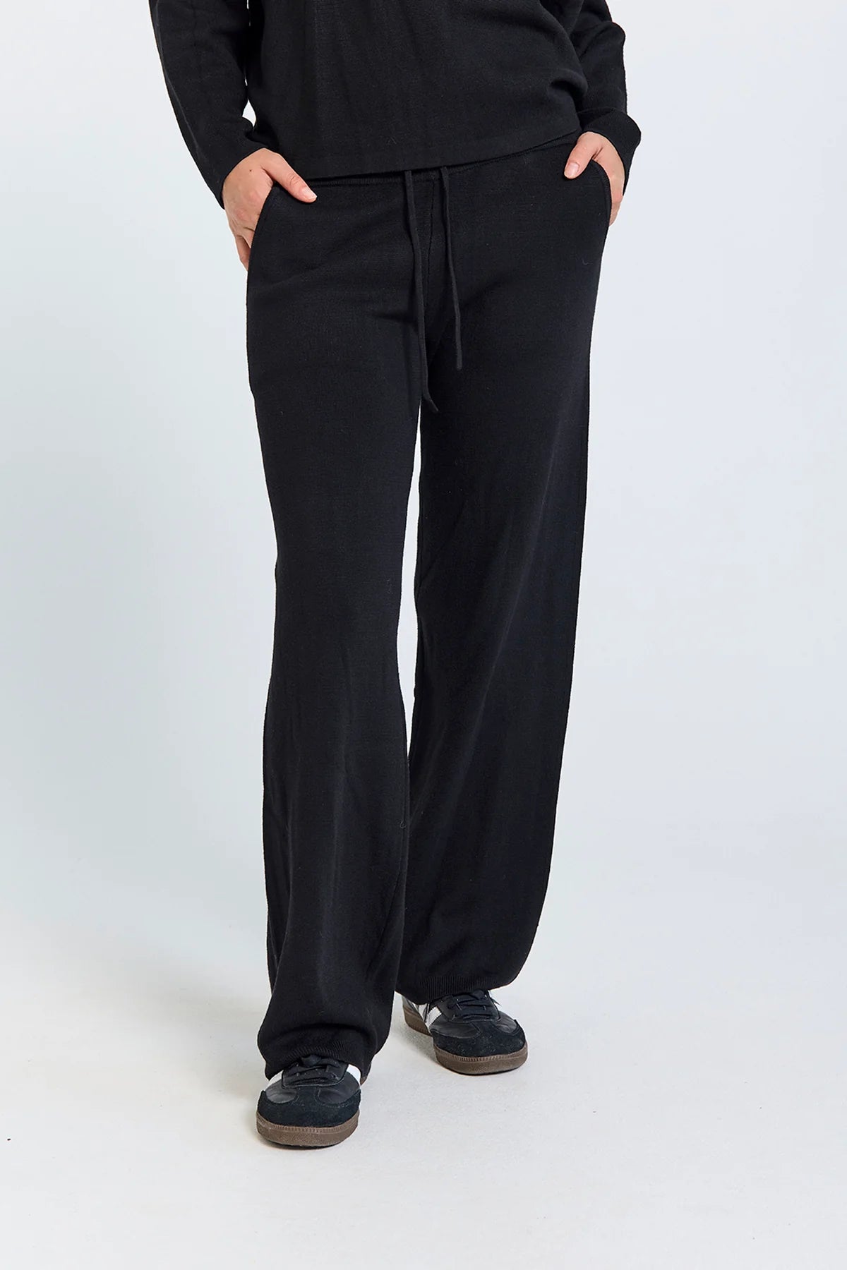 Kósý buxur svartar - Freequent