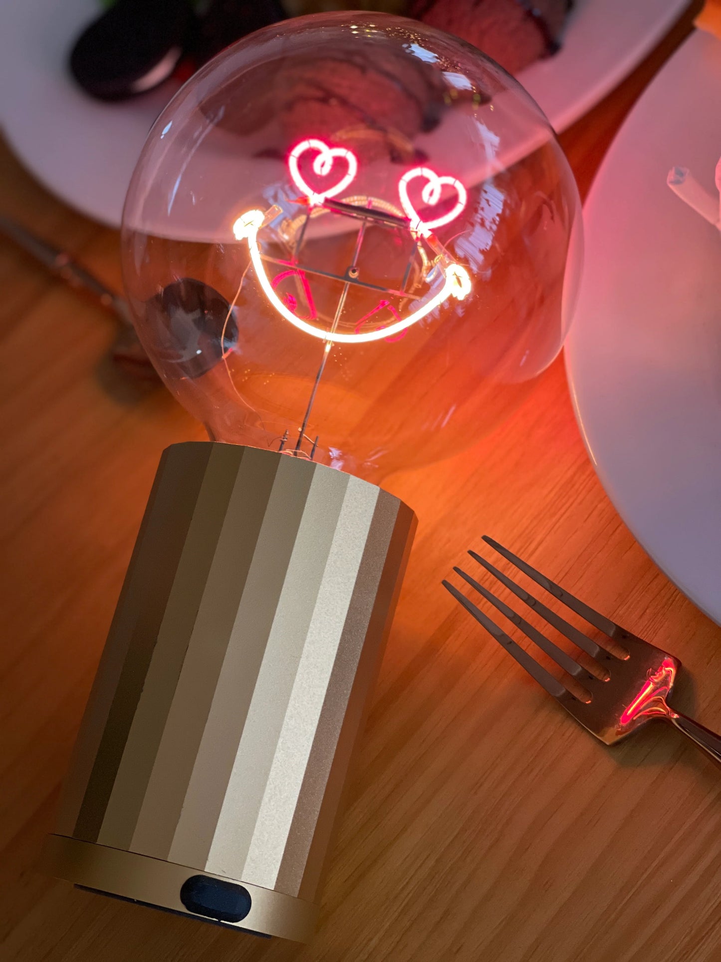 Ljósapera - Smiley love