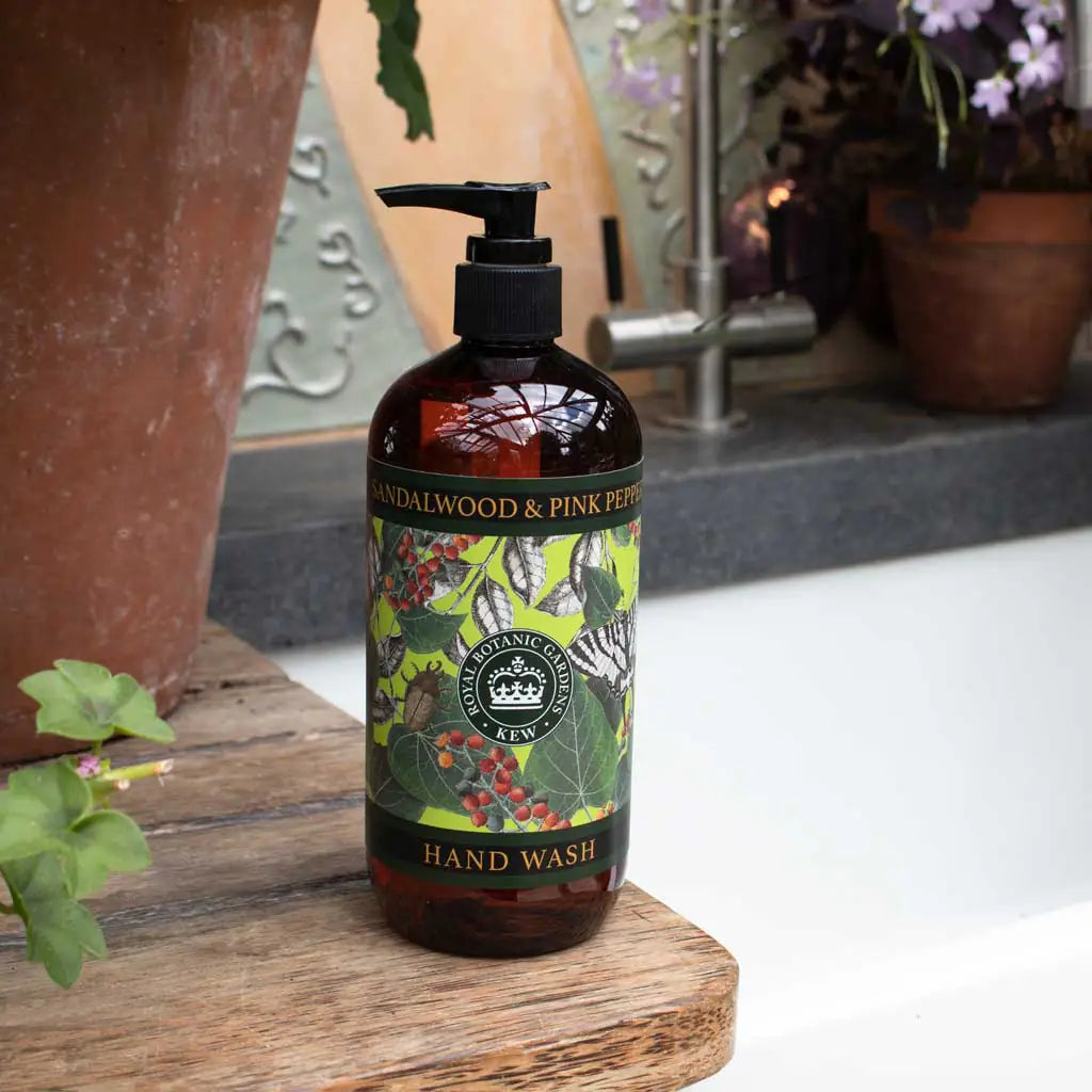 Handsápa sandalwood & pink pepper 500ml