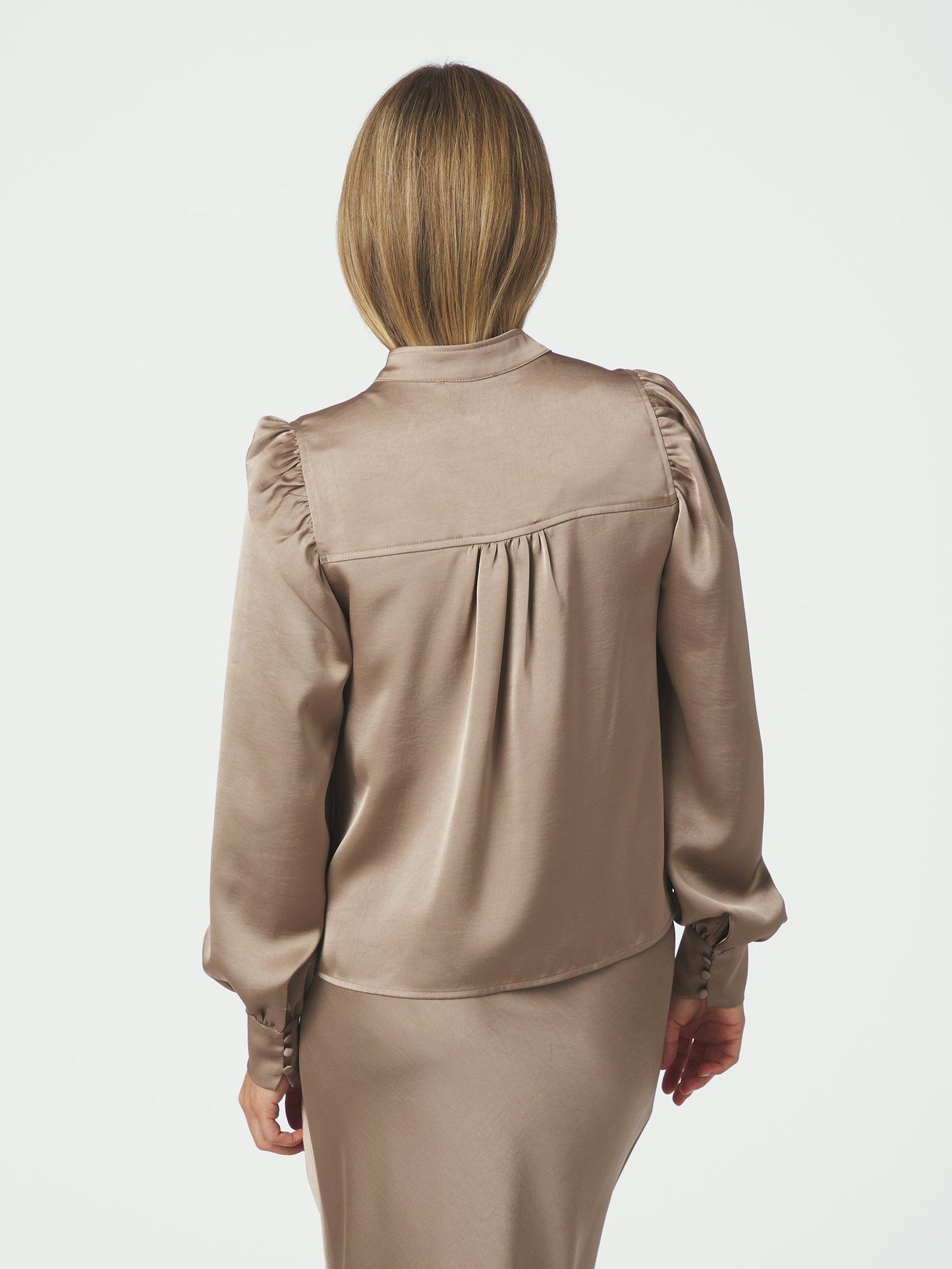 Rosslyn satin blússa dark taupe - Neo Noir