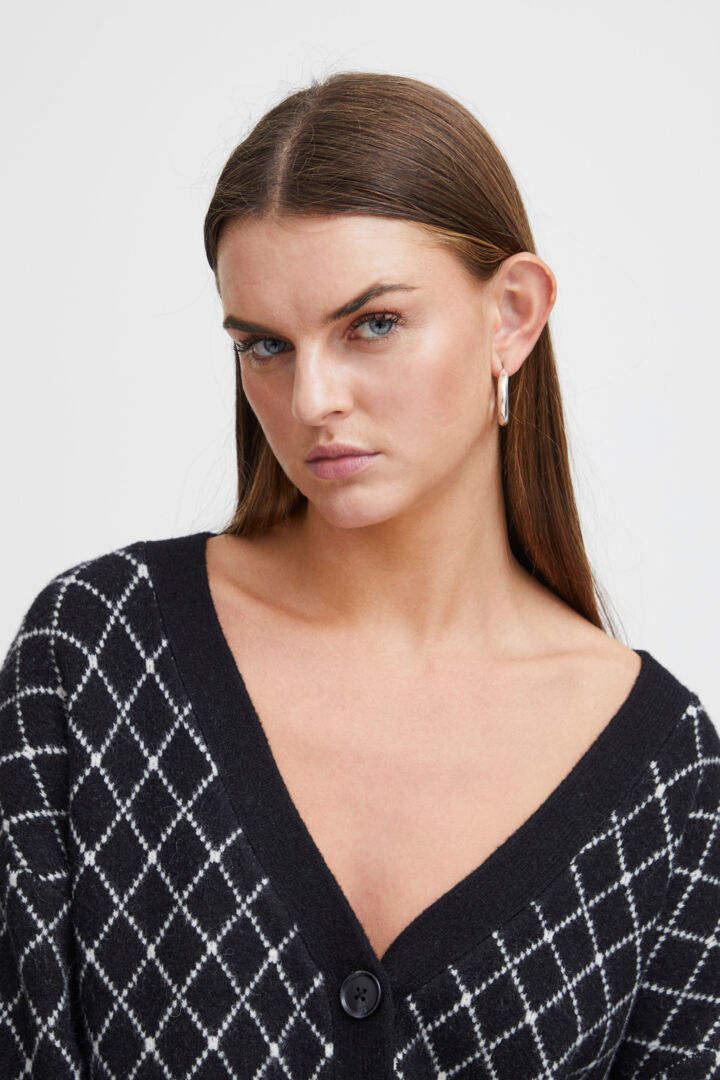 Alvina peysa svört/hvít - Ichi