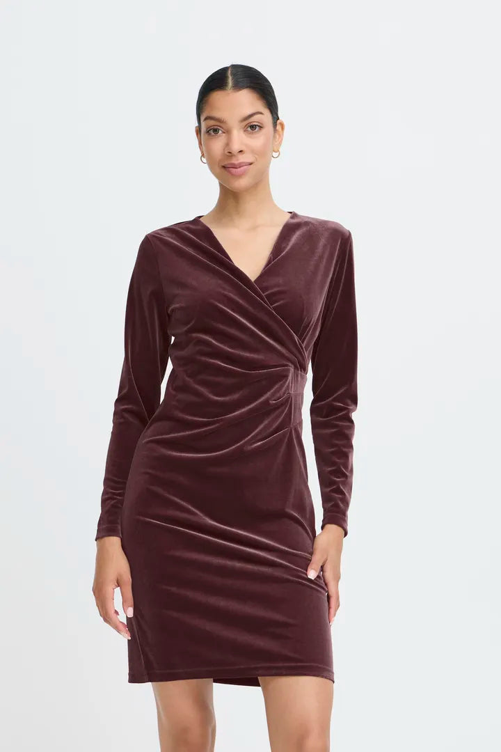 Perlina velúr kjóll fudge brúnn - Byoung