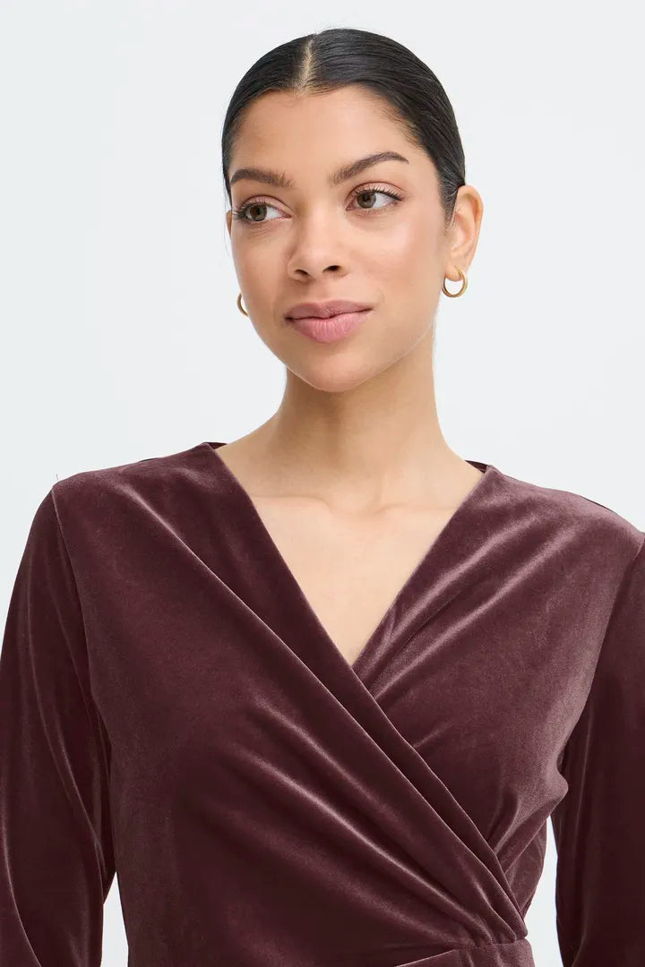 Perlina velúr kjóll fudge brúnn - Byoung