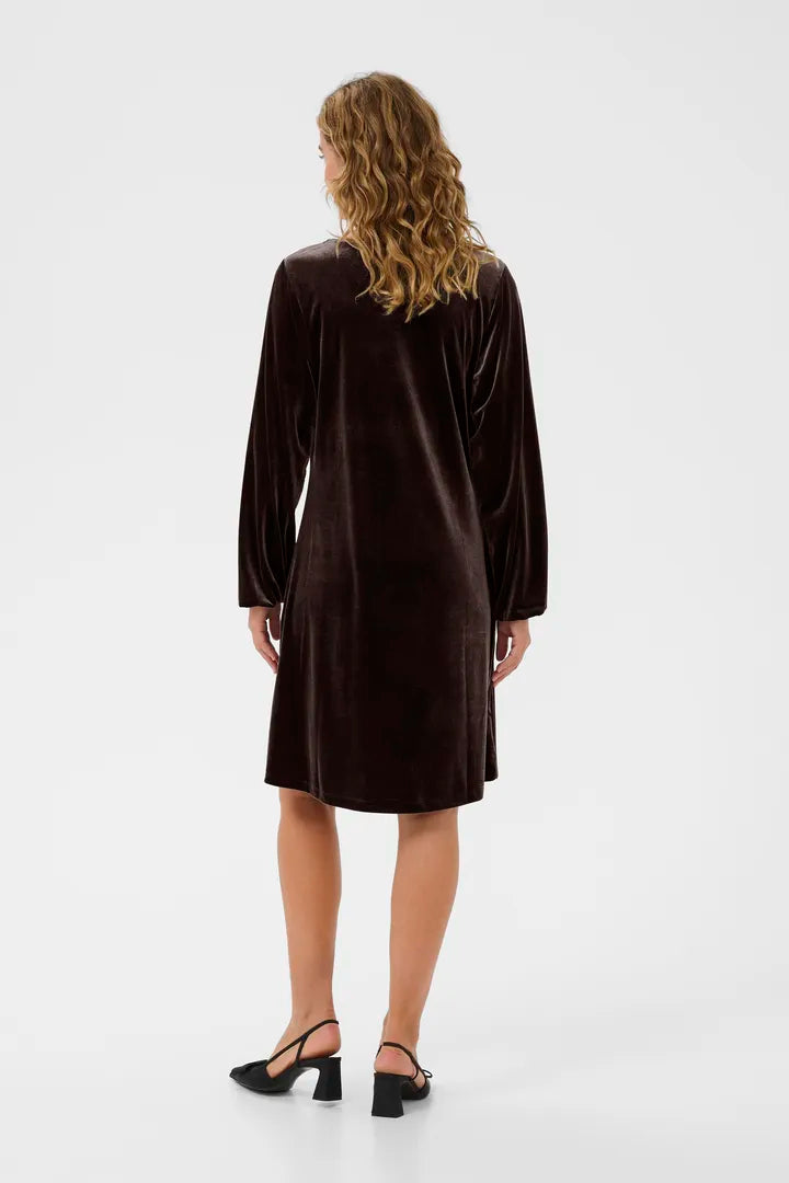 Frosty velúr kjóll brúnn - Cream