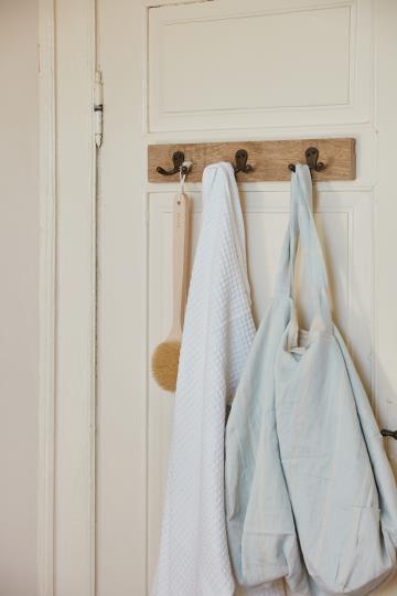 Snagabretti m/þremur snögum