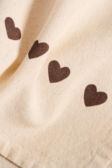 Viskustykki brún hjörtu