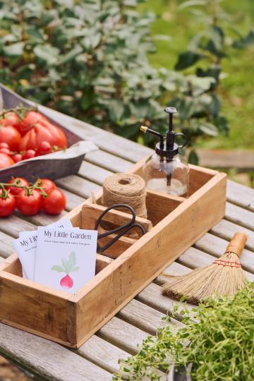 Trékassi m/fjórum hólfum 46 cm - Ib Laursen