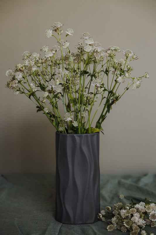 Enviken vasi dökkgrár - Storefactory