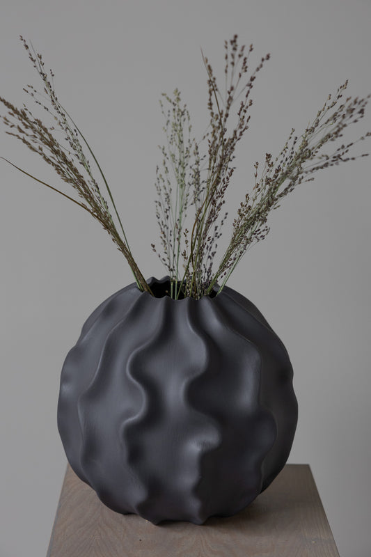 Malmbäck vasi dökk grár - Storefactory
