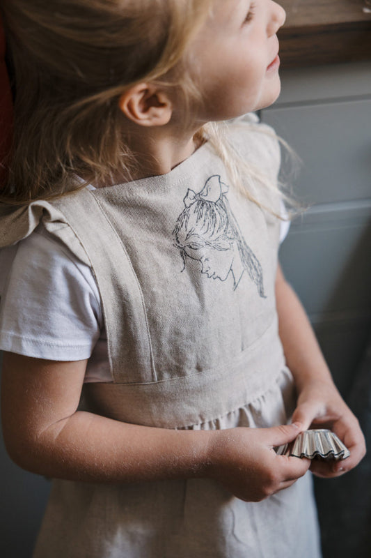 Madditt svunta barna 2-4 ára