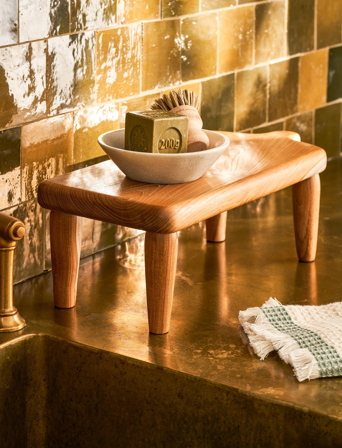 Shippon Bakki - Teak Medium