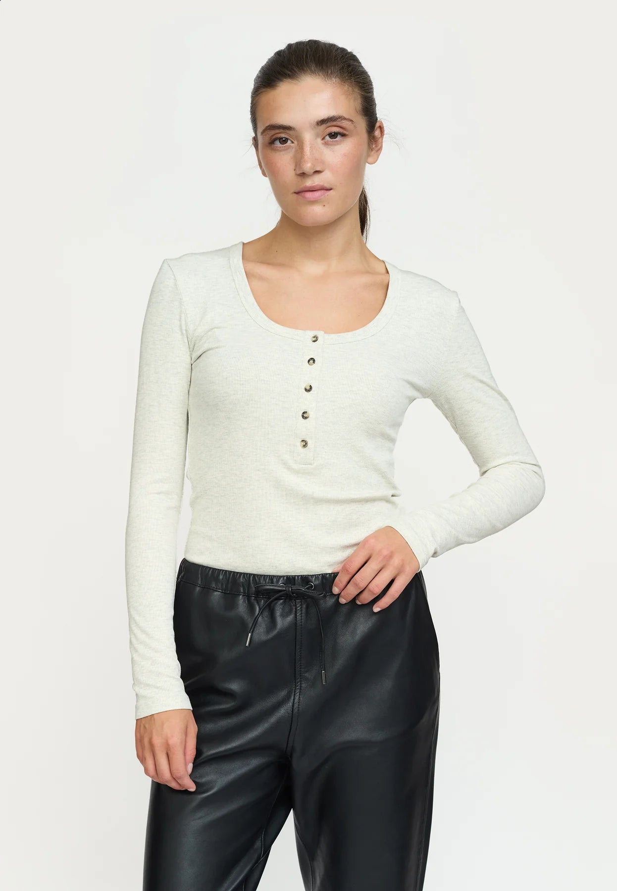 Lavana langerma bolur ljós - Soft Rebels