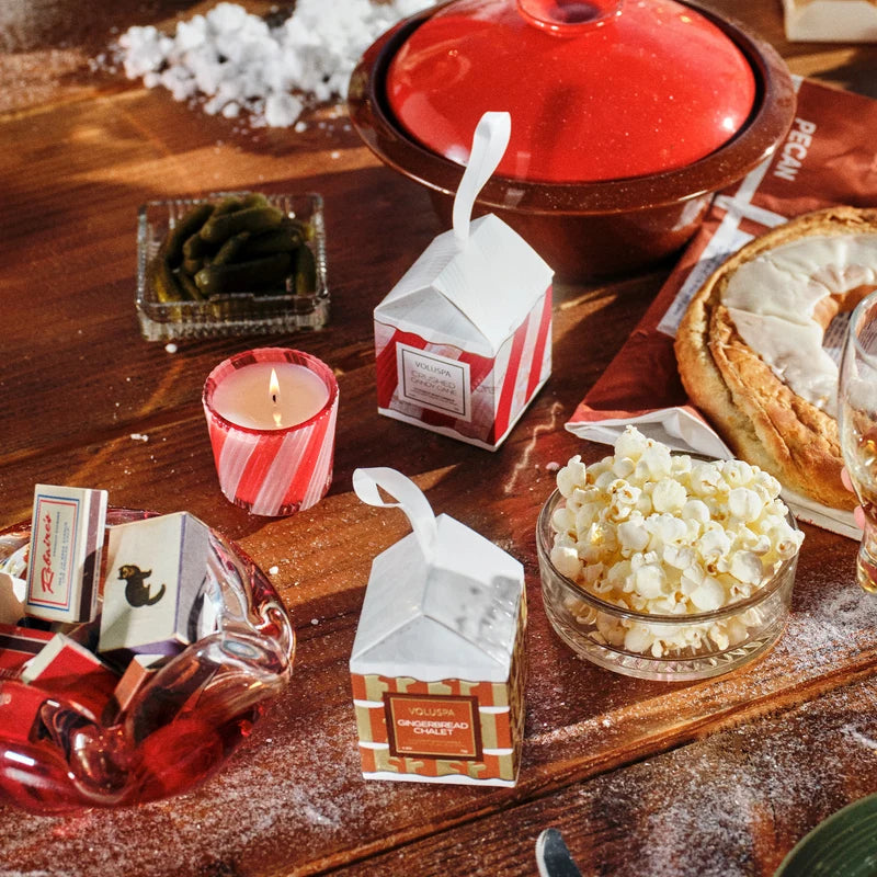 Crushed Candy Cane boxed ilmkerti - Voluspa