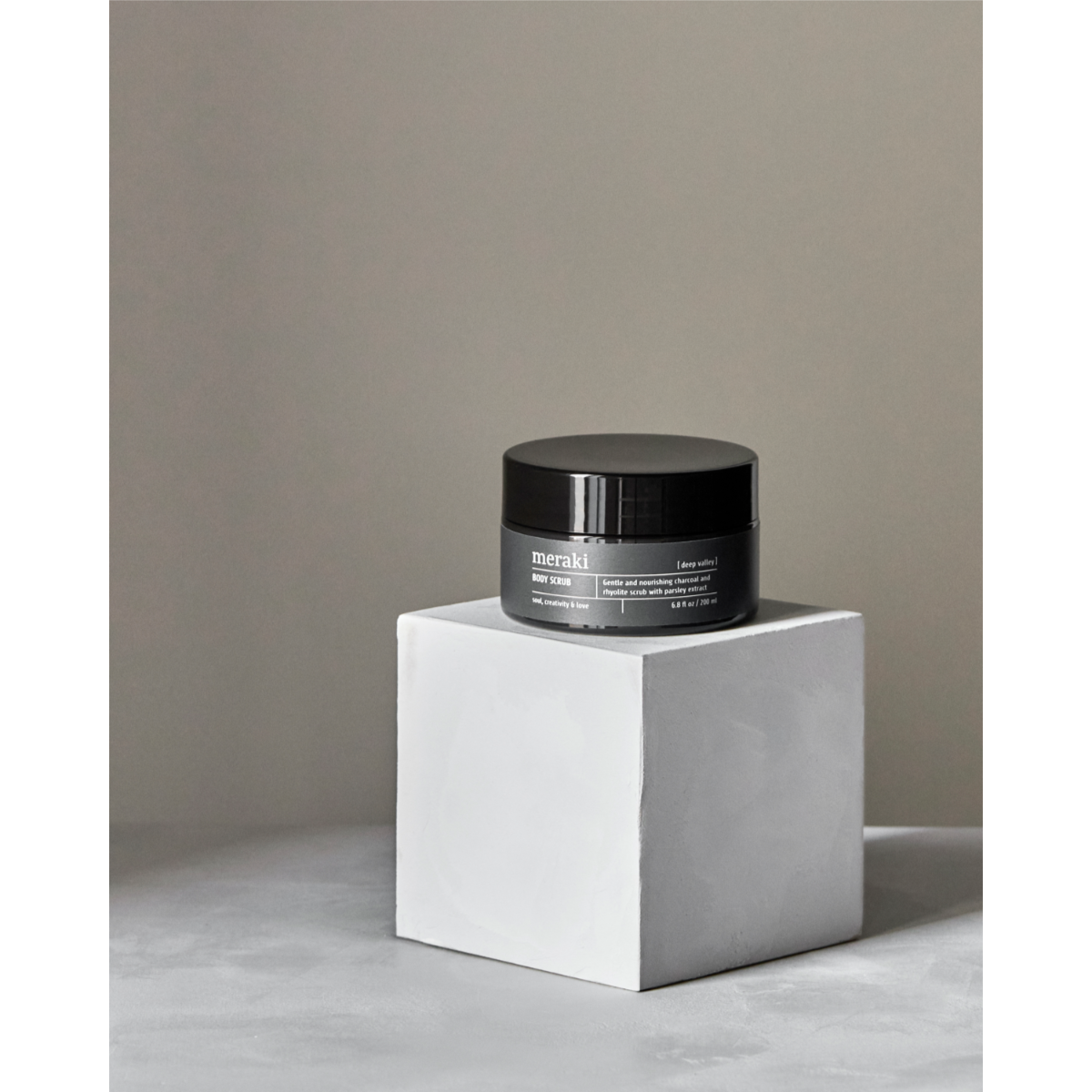 Líkamsskrúbbur Deep Valley - Meraki